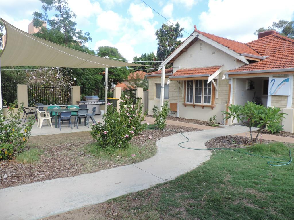 Victoria Park Lodge Perth Exterior foto